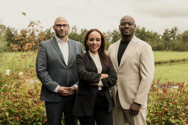 Groepsfoto van Zorg Interventie Groep‑team in professionele setting